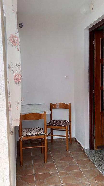Guest House Julia Senj  Eksteriør billede